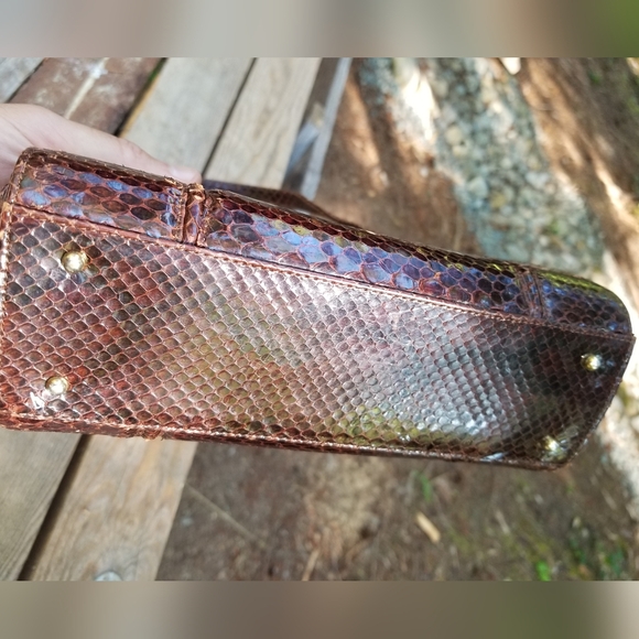 Snakeskin Purse & Coinbag Judith Leiber Coach Clasp Handles Brown Gold Leather - Picture 9 of 9